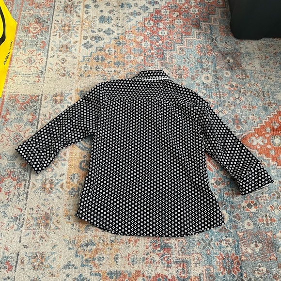 Foxcroft button-down patterned contrast cuffs shirt - Picture 5 of 7